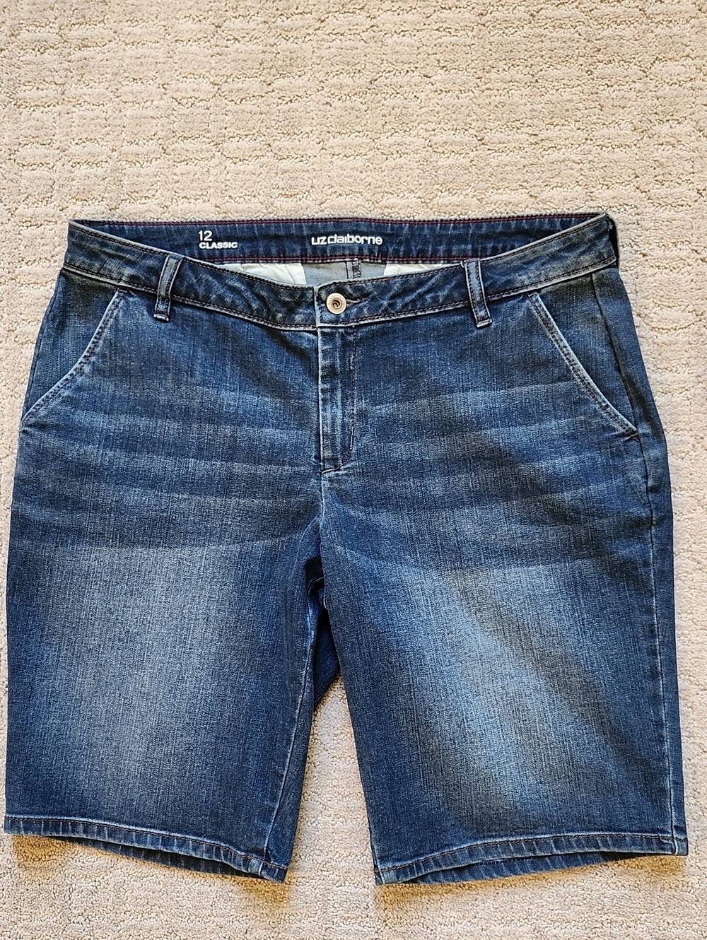 Liz Claiborne Women's Dark Blue Denim Bermuda Shorts NEW WO TAG